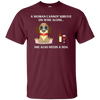 Image of Une femme ne peut pas survivre sur le vin seul chien T-shirt