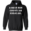 Image of "Une course de bière compte comme un exercice." t-shirt d'entraînement drôle de bière
