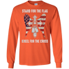Image of T-shirt chrétien de croix patriotique de drapeau américain