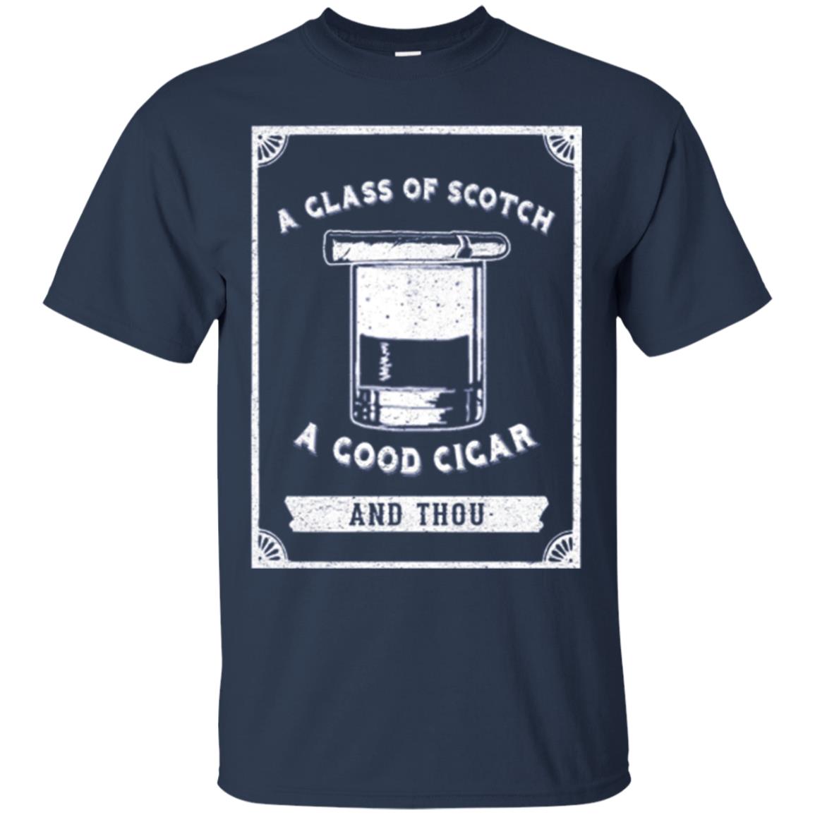 Un verre de scotch, un bon cigare et toi T-shirt à manches longues